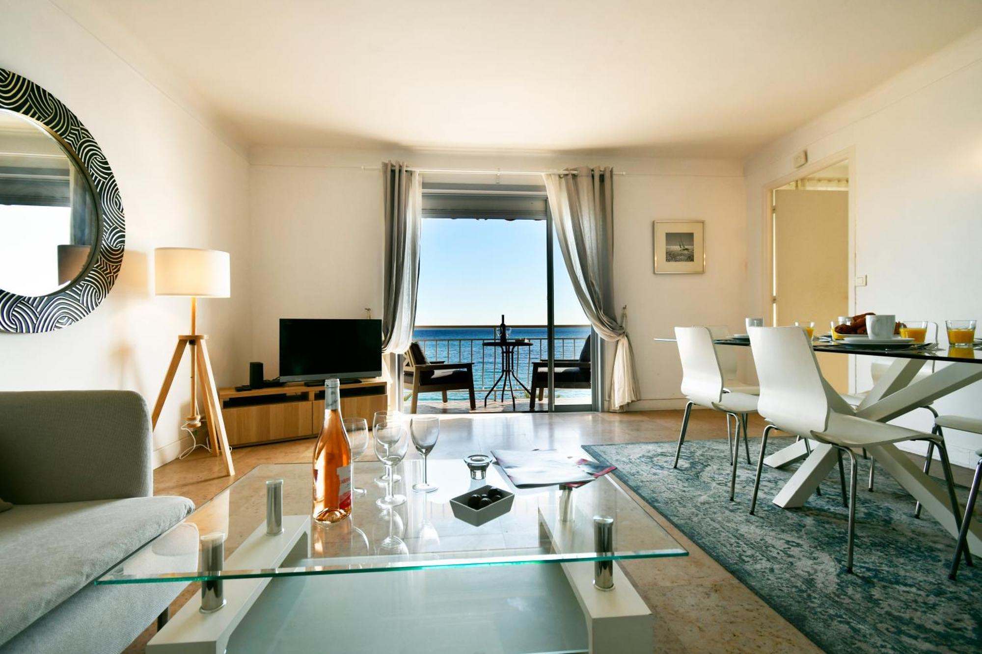 Plage Du Midi- Vue Sur Mer Standing Presta Cannes Eksteriør billede