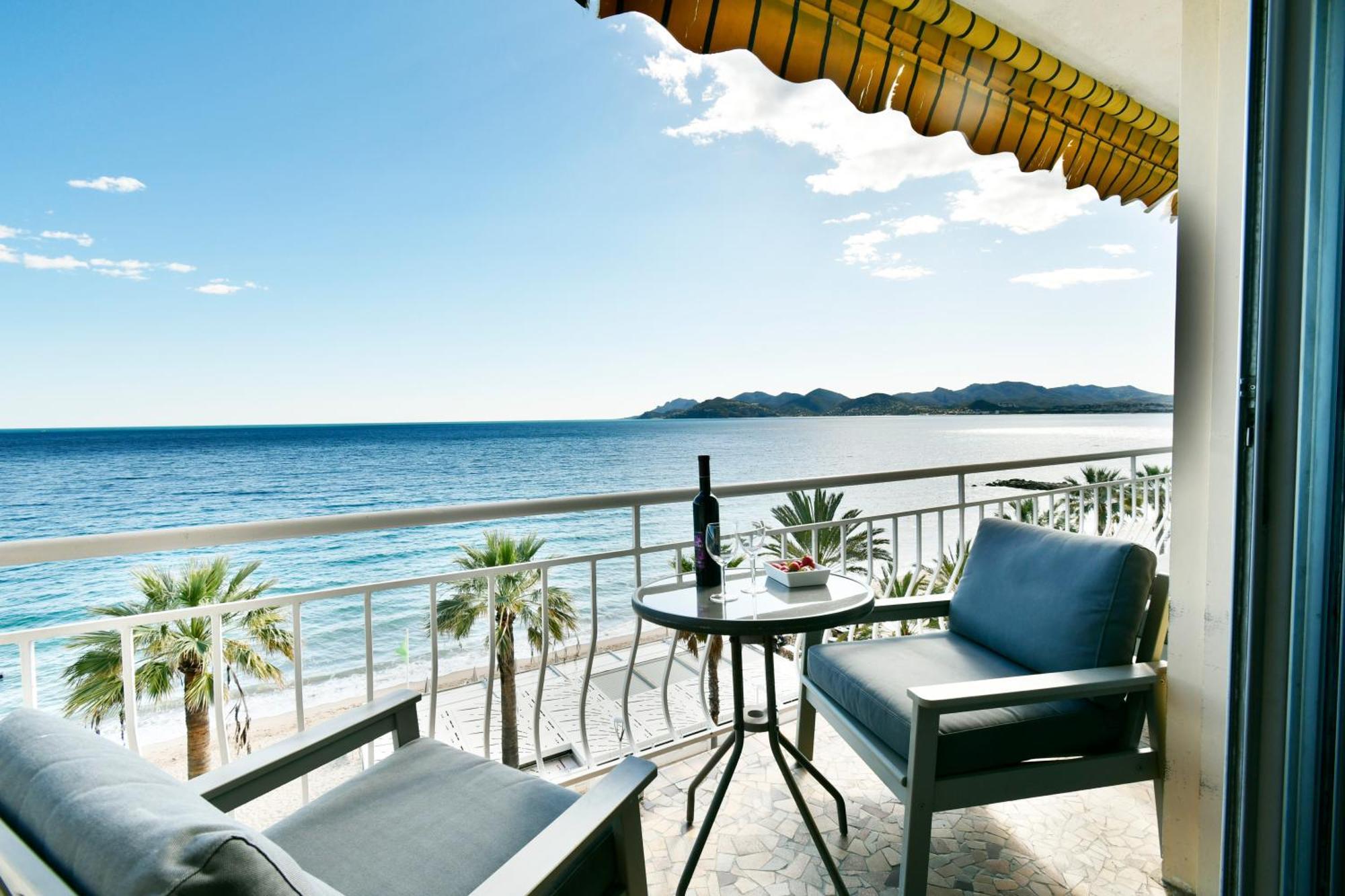 Plage Du Midi- Vue Sur Mer Standing Presta Cannes Eksteriør billede